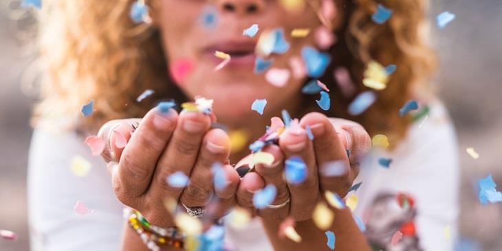 Blowing confetti