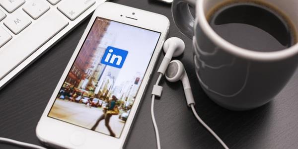 LinkedIn – Grow Your Professional Network